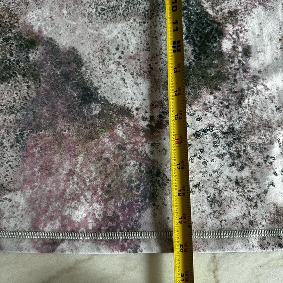 Lululemon 8 y strap tank top EUC - Picture 3 of 6